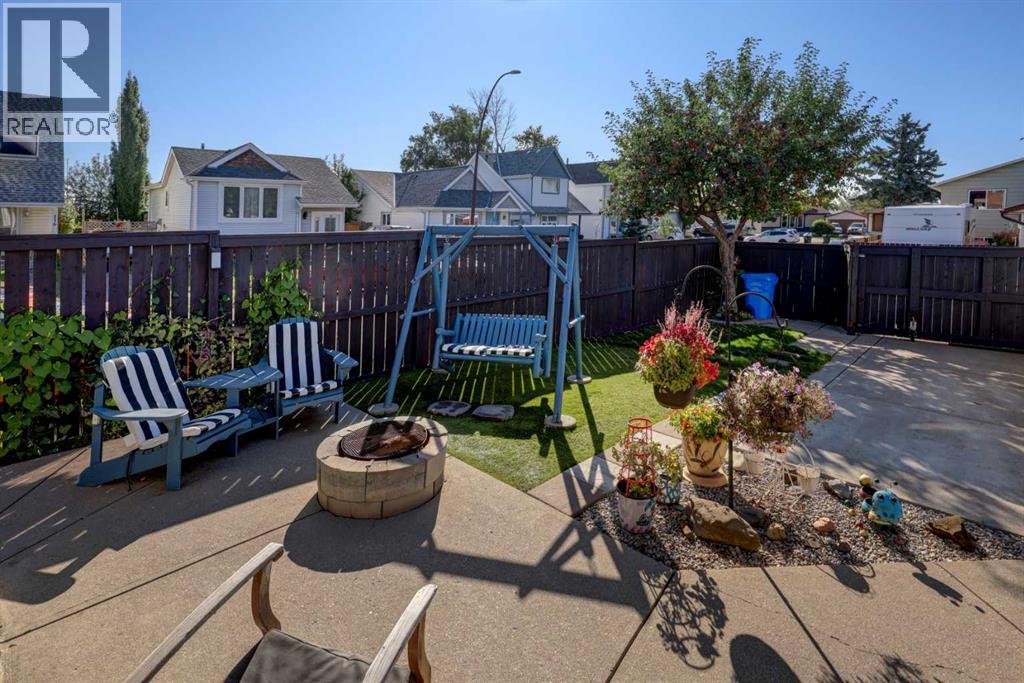 115 Aberfoyle Close NE Property Photo 1