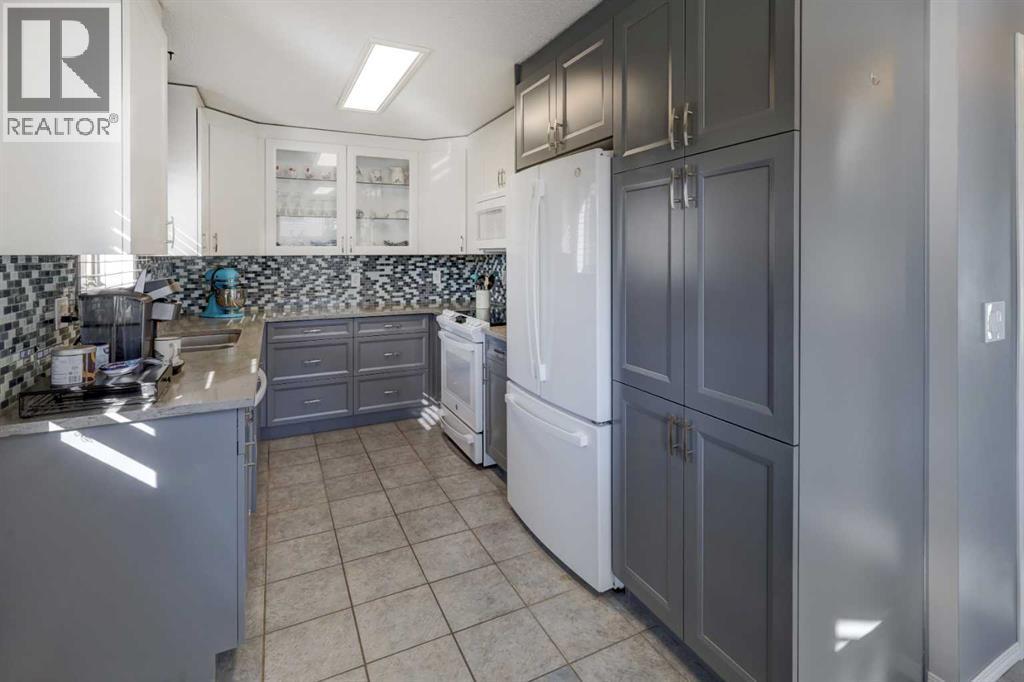 115 Aberfoyle Close Ne Property Photo 7