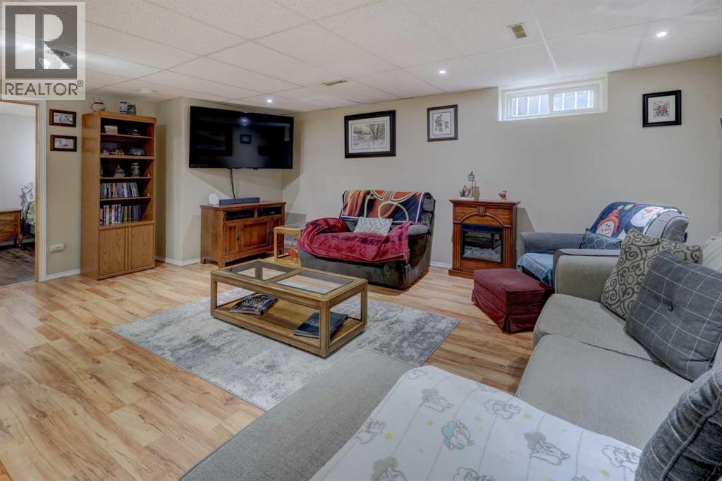 115 Aberfoyle Close Ne Property Photo 20