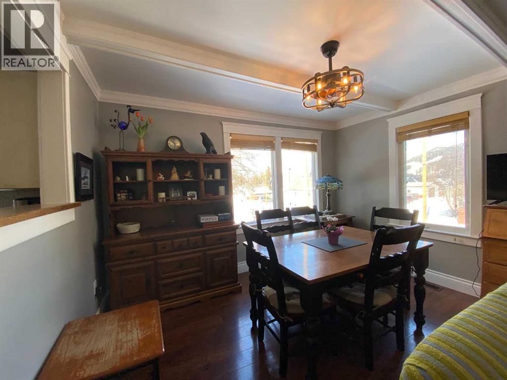 13302 15 Avenue Property Photo 15
