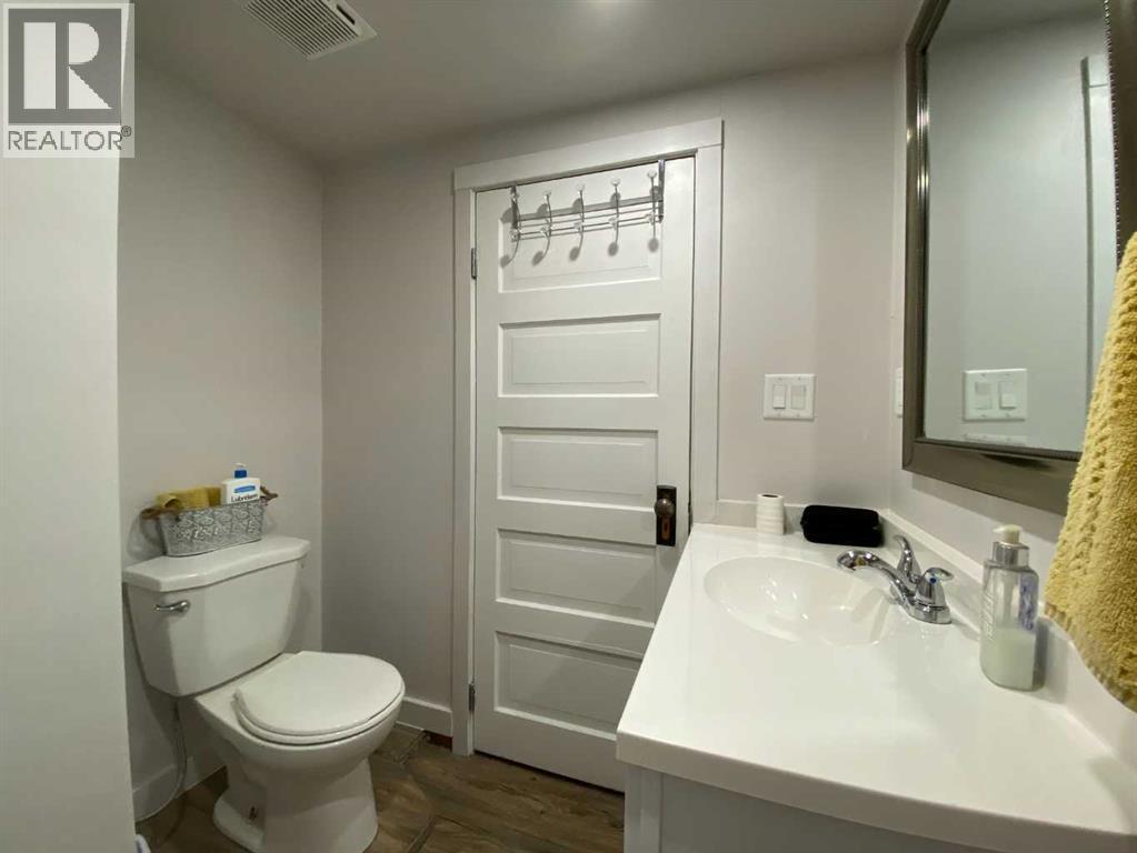 13302 15 Avenue Property Photo 24