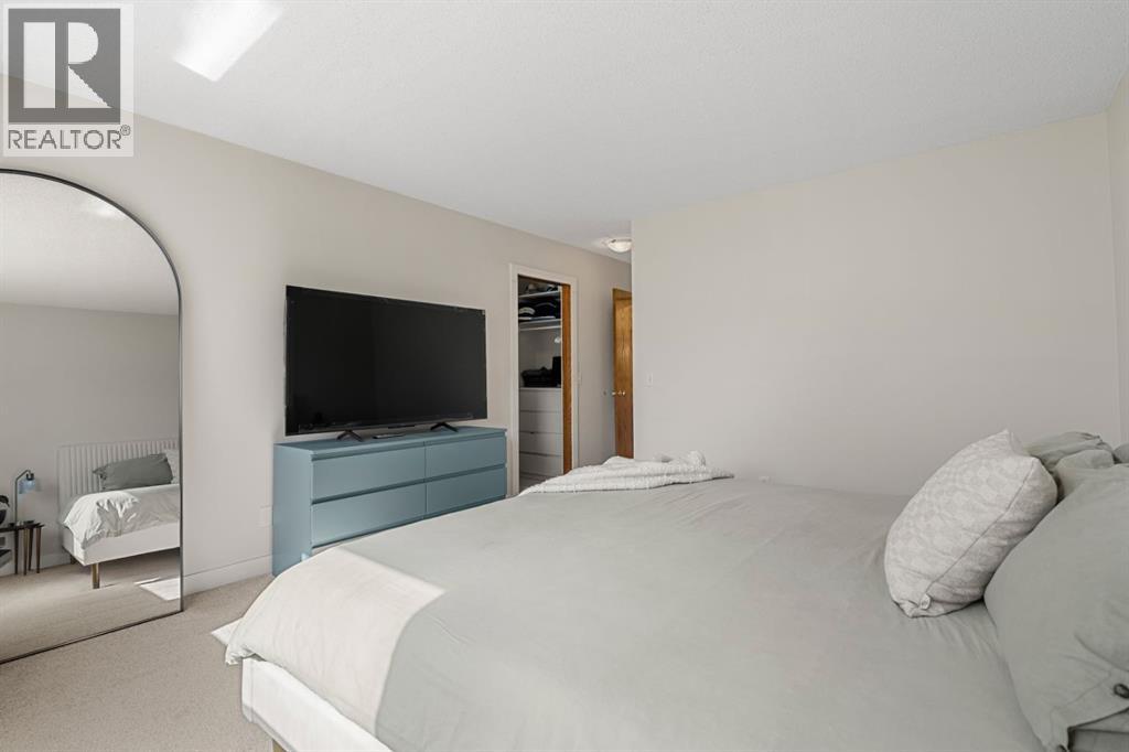 9878 Hidden Valley Drive Nw Property Photo 16