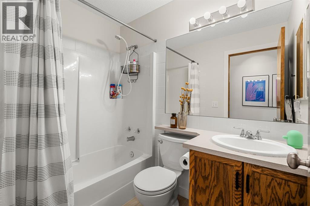 9878 Hidden Valley Drive Nw Property Photo 25