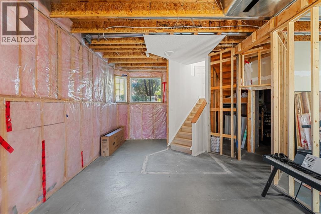 9878 Hidden Valley Drive Nw Property Photo 28