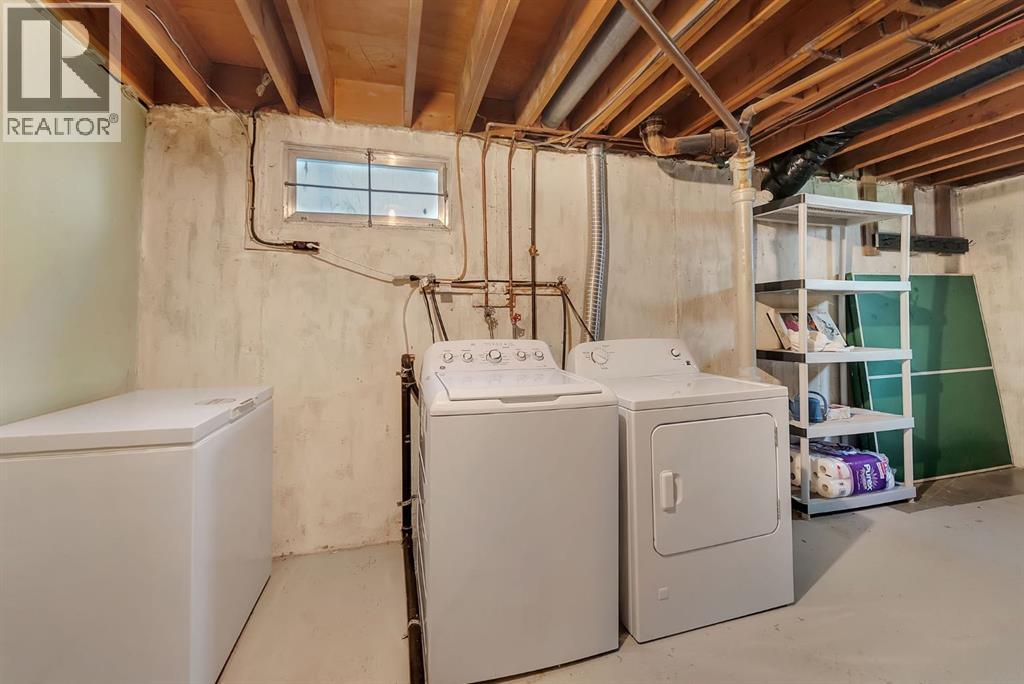 9524 3 Street Se Property Photo 23