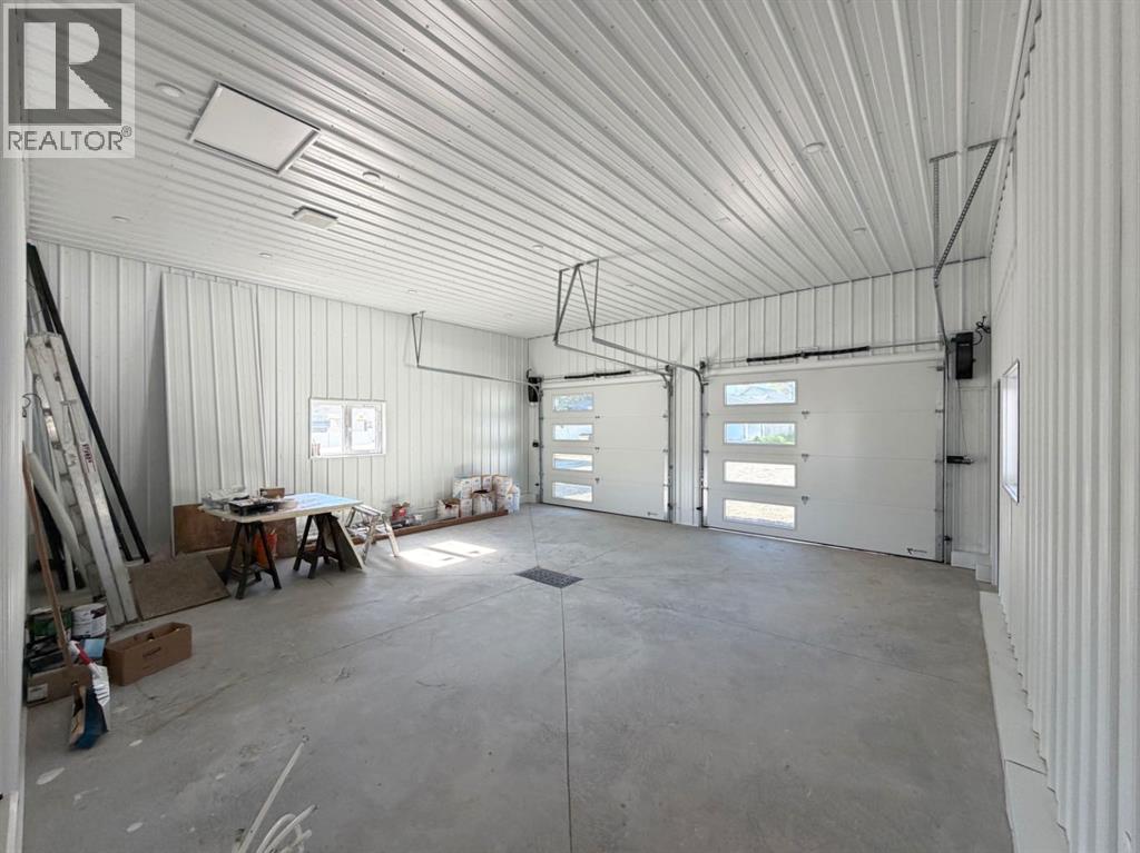 4920 10 Avenue Property Photo 11