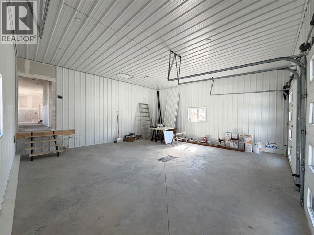 4920 10 Avenue Property Photo 12