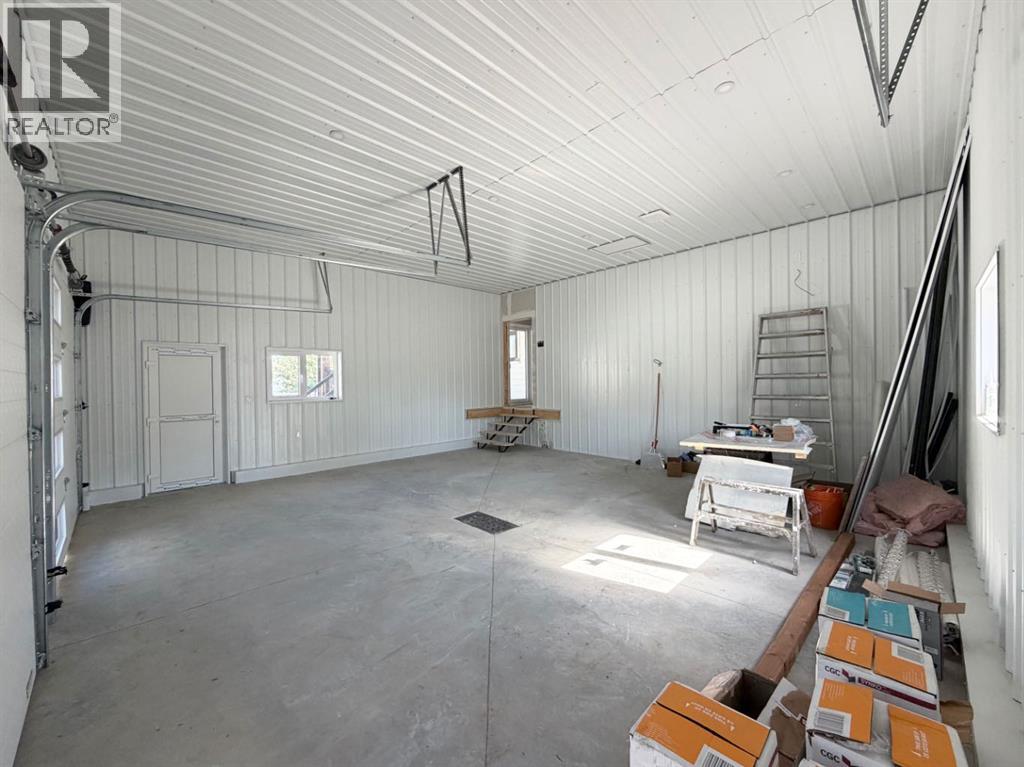 4920 10 Avenue Property Photo 13