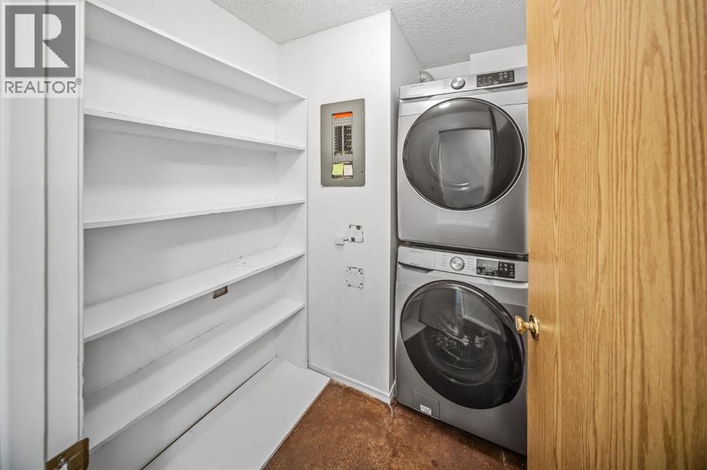 2211 29 Street Southwest Property Photo 13