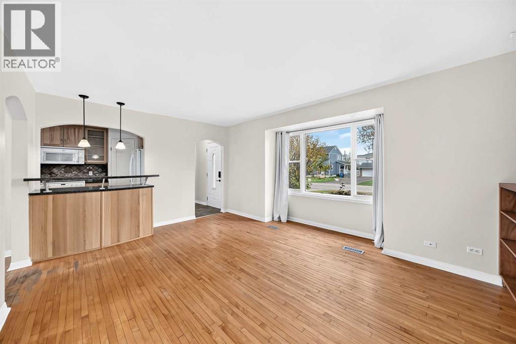 315 Spruce Street Property Photo 15