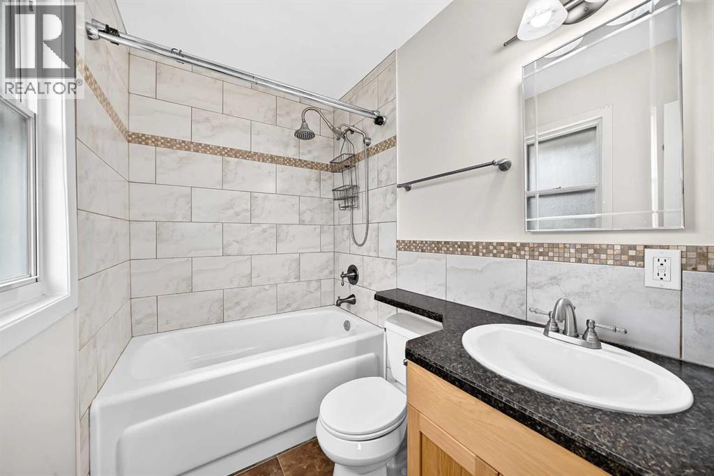315 Spruce Street Property Photo 16