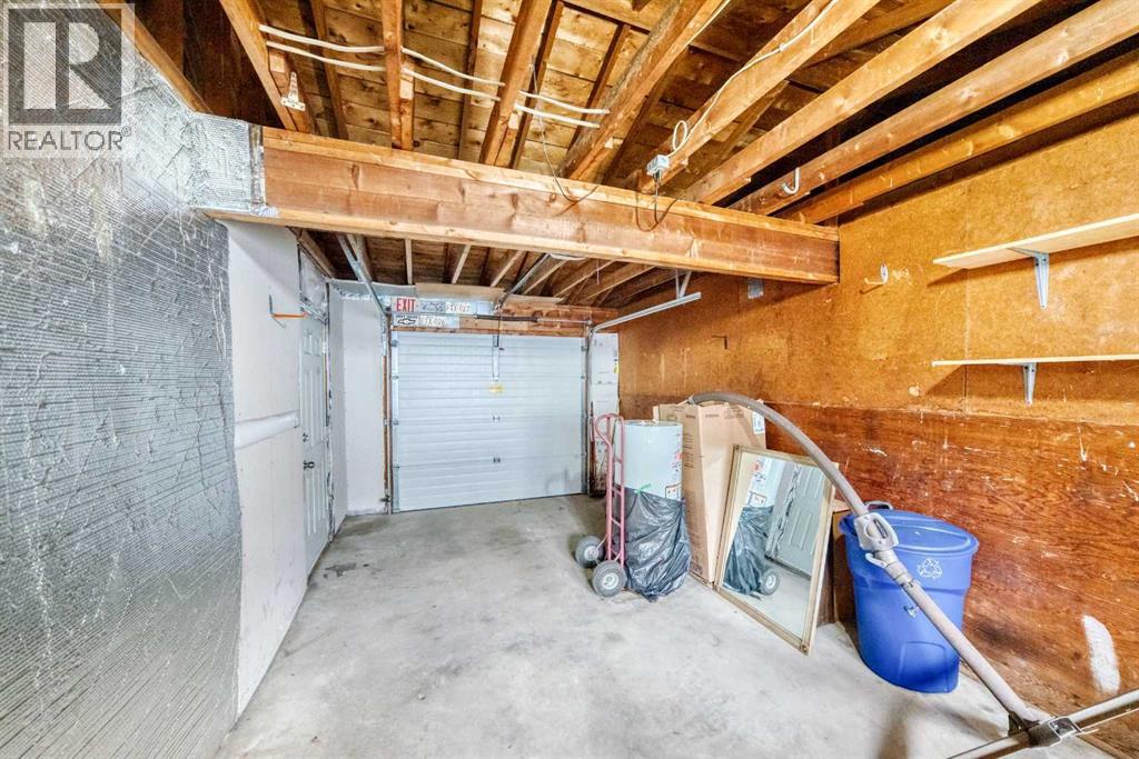 315 Spruce Street Property Photo 28