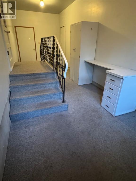 11221 102 Avenue Property Photo 6