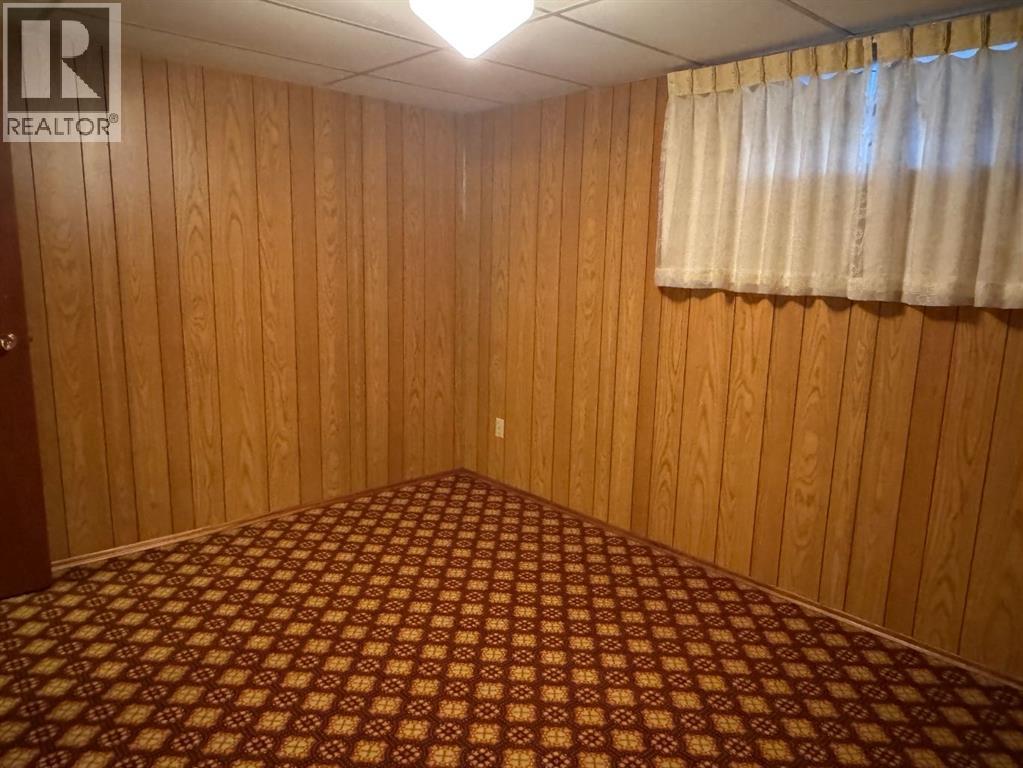 11221 102 Avenue Property Photo 34