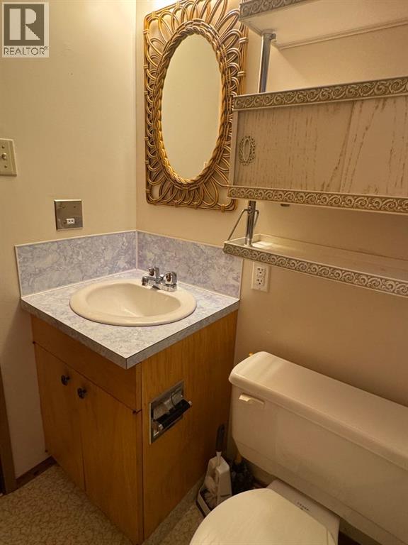 11221 102 Avenue Property Photo 38
