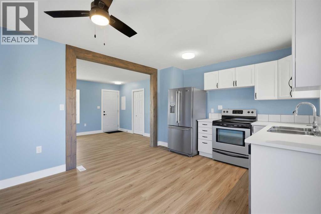 4608 Broadway Avenue Property Photo 7