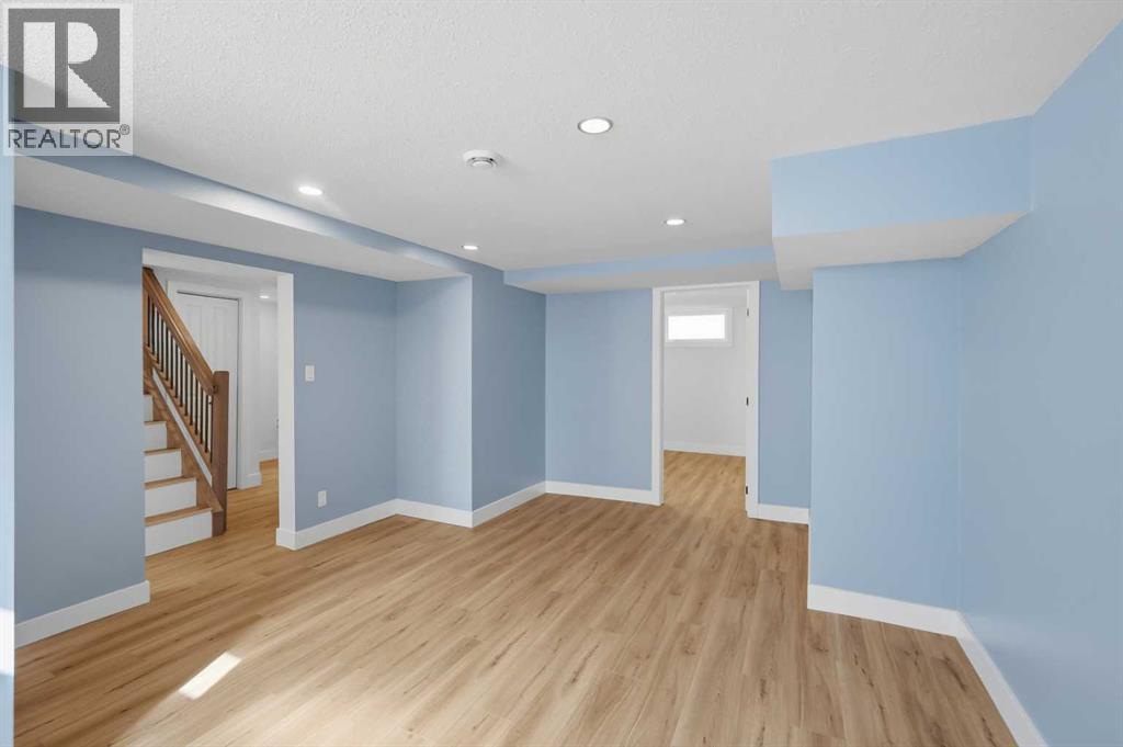 4608 Broadway Avenue Property Photo 19