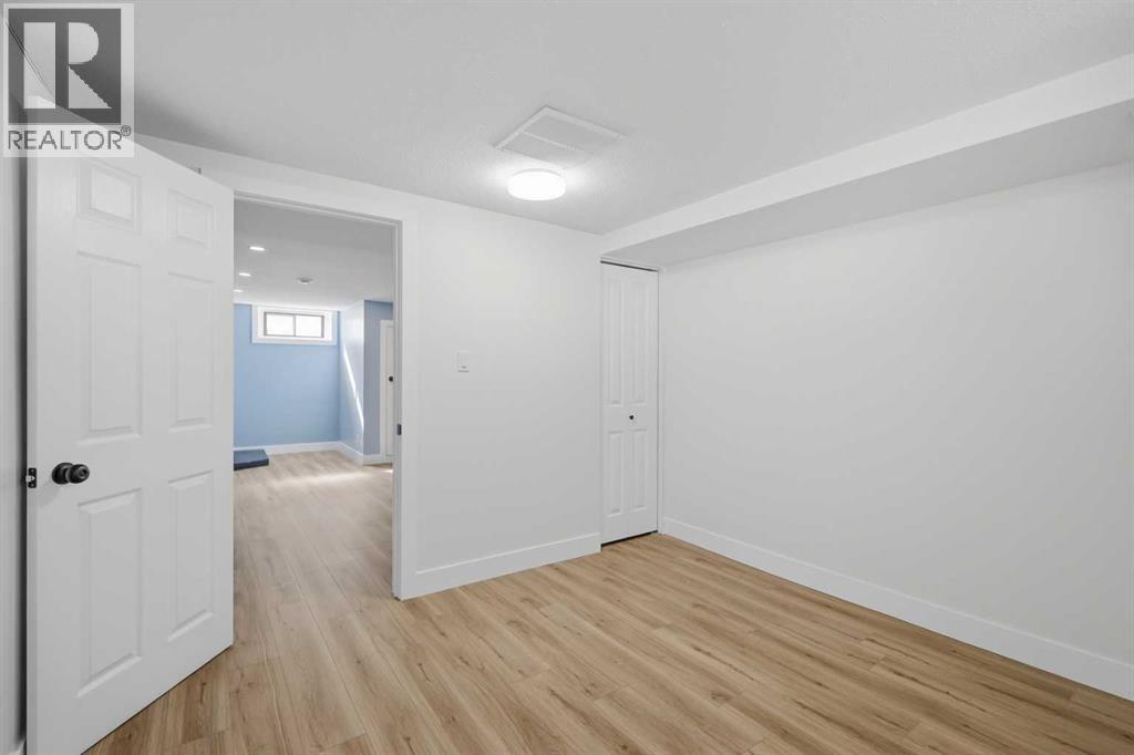 4608 Broadway Avenue Property Photo 20