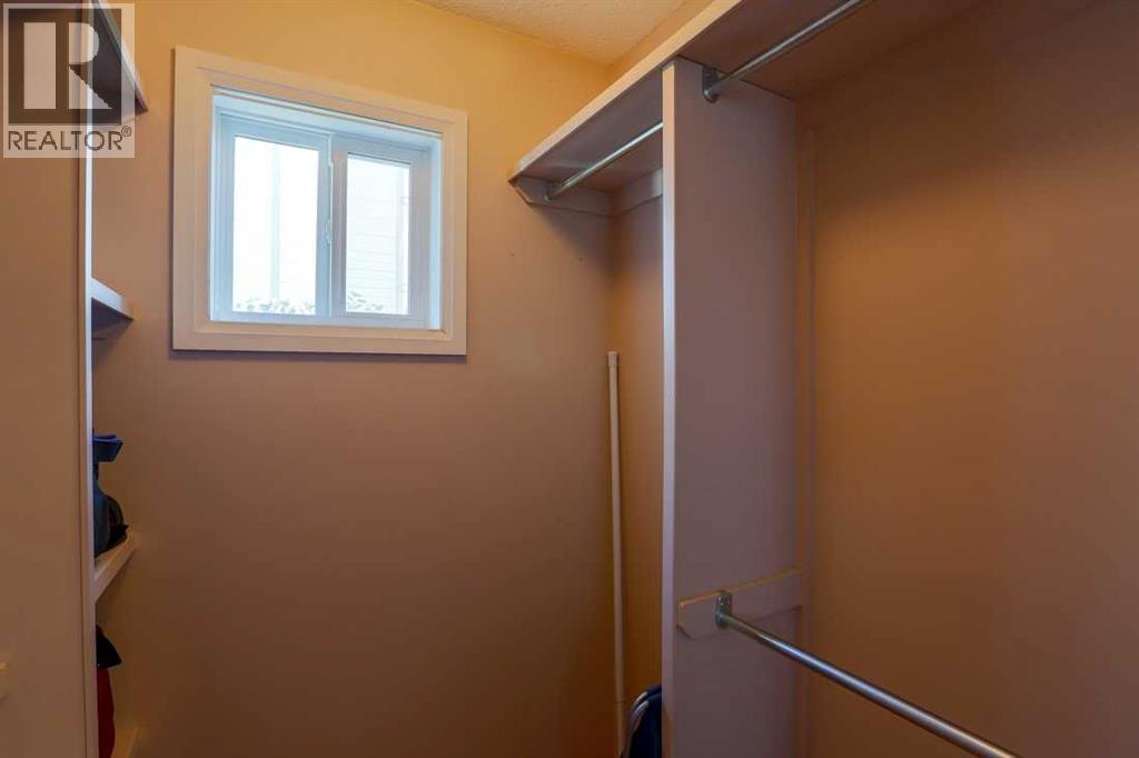 11 Maple Place Property Photo 14