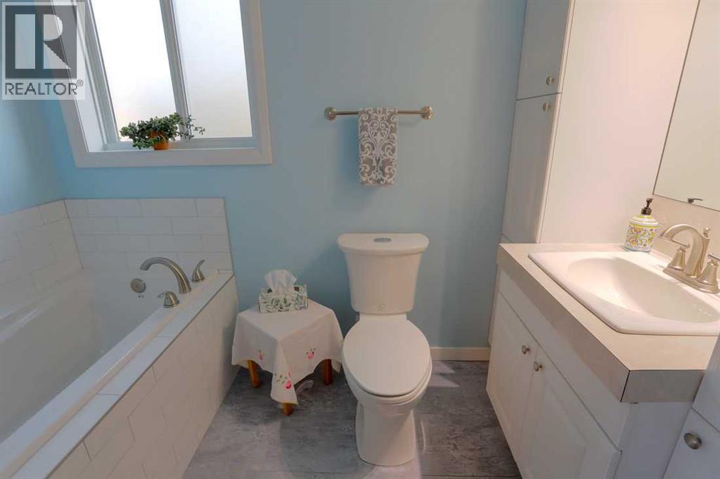 11 Maple Place Property Photo 15