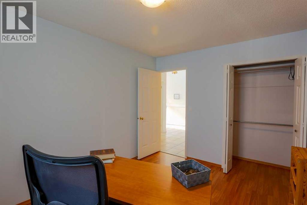11 Maple Place Property Photo 17