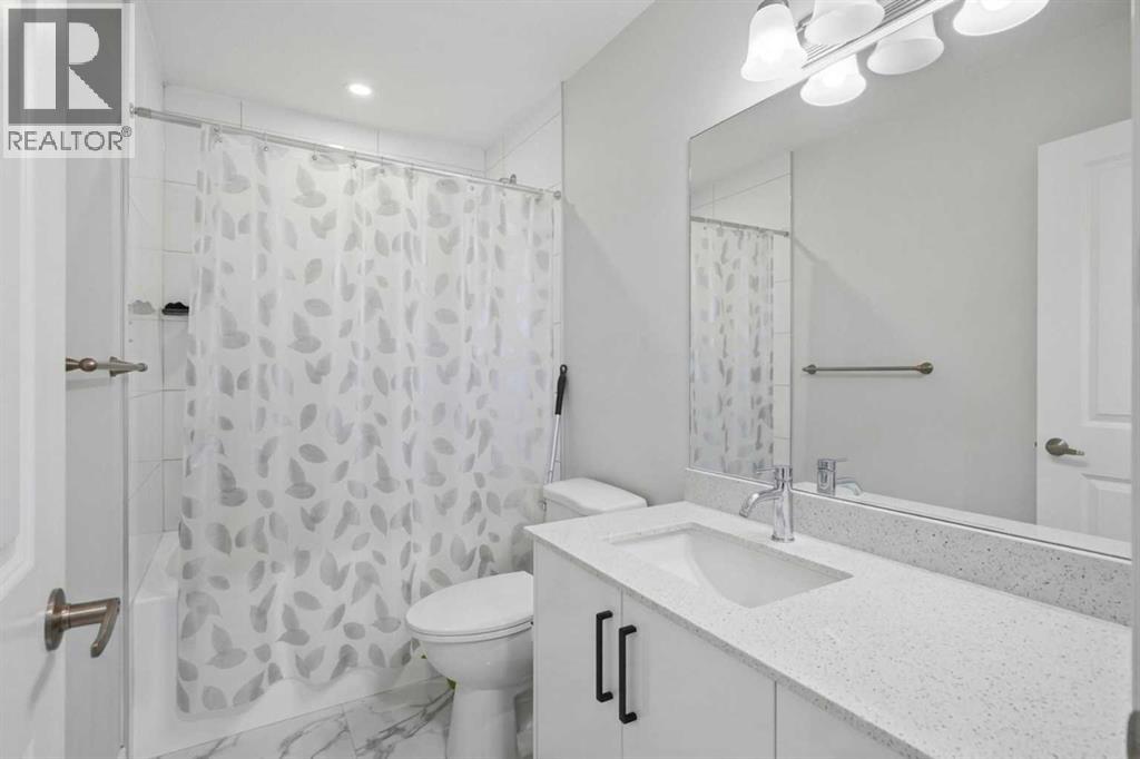 107 Corner Meadows Square Ne Property Photo 7