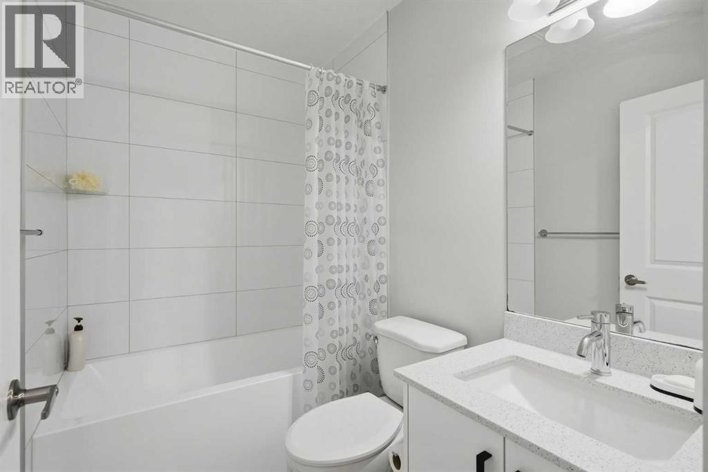 107 Corner Meadows Square Ne Property Photo 10