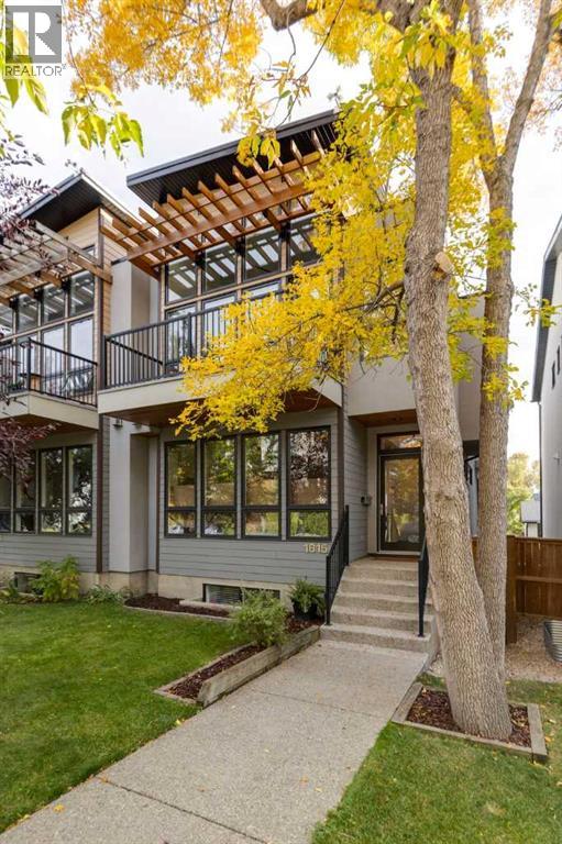 1815 30 Avenue Sw Property Photo 1