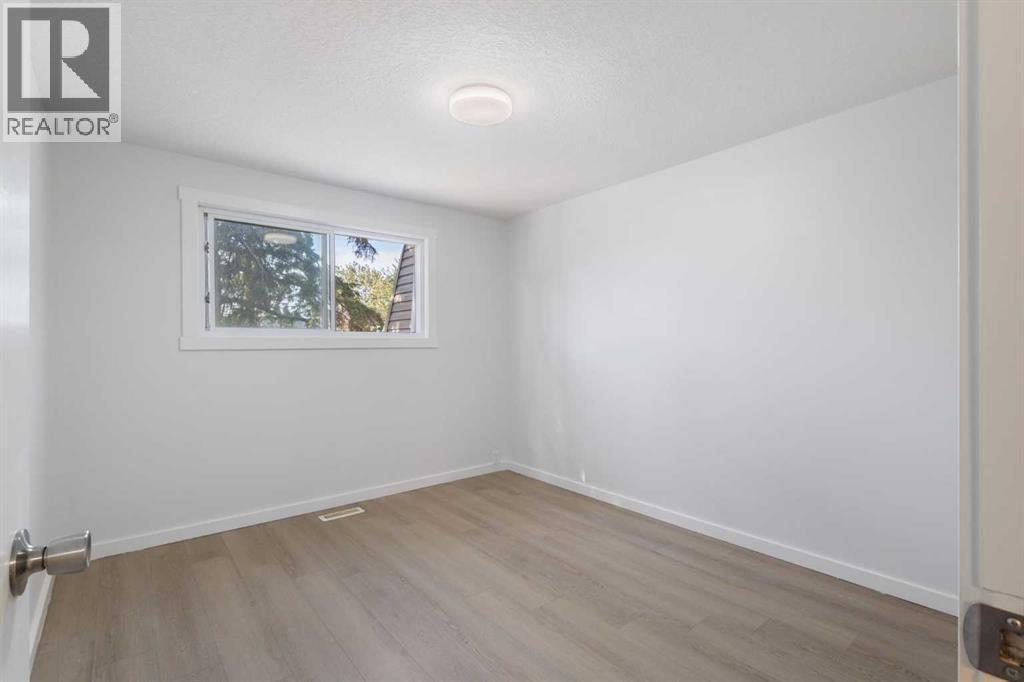 52 Doverdale Mews Se Property Photo 15