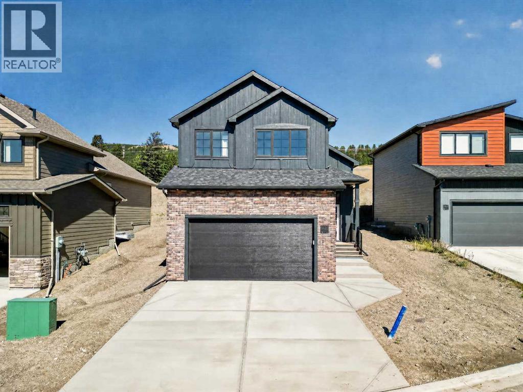 8635 25 Avenue Property Photo 1