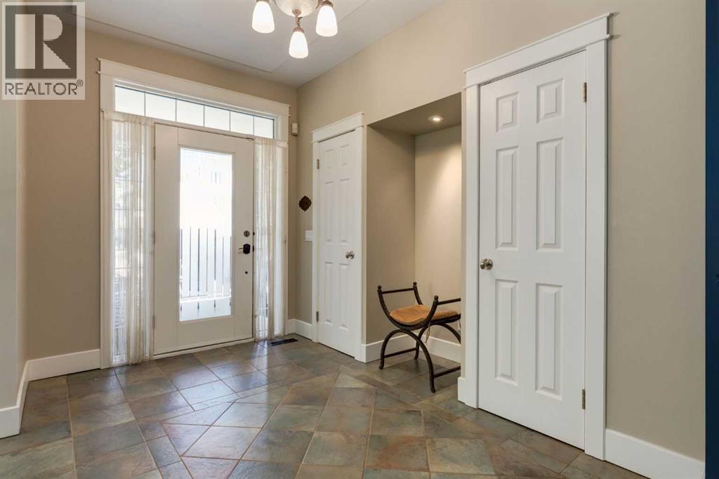 28 Patterson Rise Sw Property Photo 2