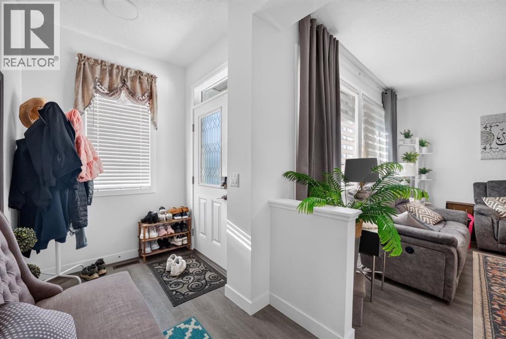 981 Mahogany Boulevard Se Property Photo 3