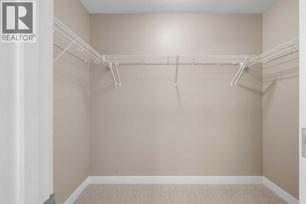 235 Mckenzie Towne Link Se Property Photo 24