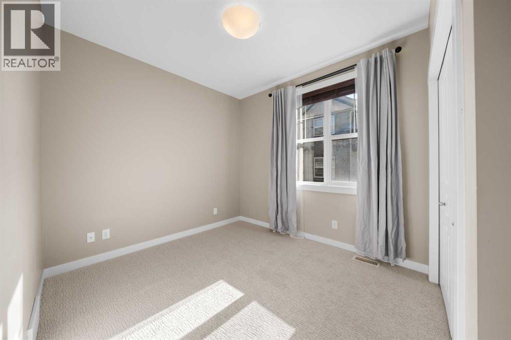 235 Mckenzie Towne Link Se Property Photo 25