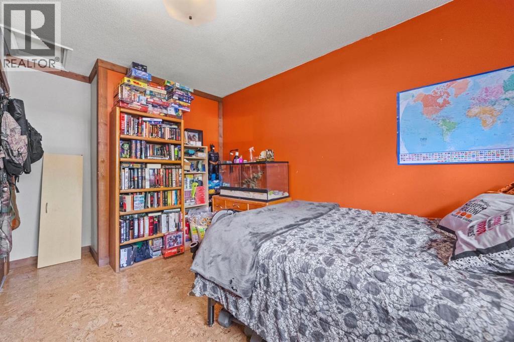 6115 50a Avenue Property Photo 17