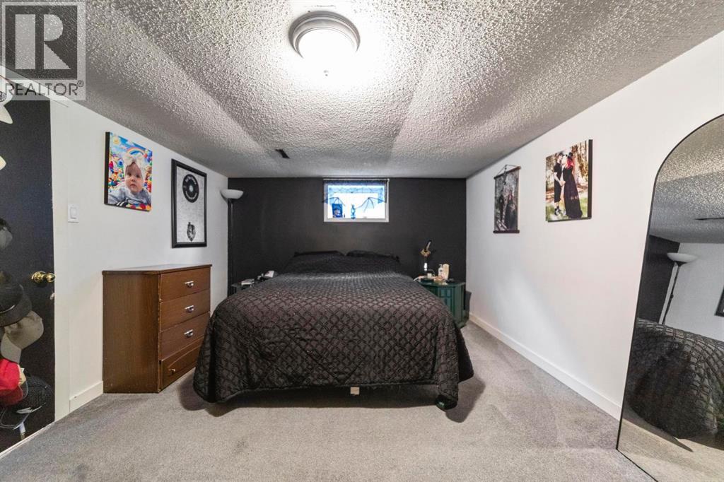 6115 50a Avenue Property Photo 21