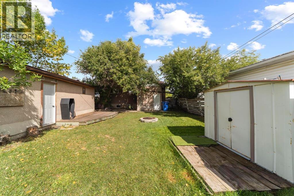 6115 50a Avenue Property Photo 25
