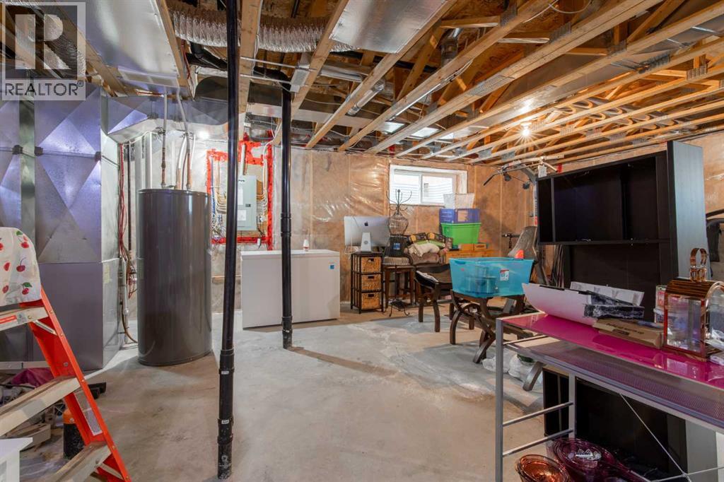 1284 Keystone Road W Property Photo 32