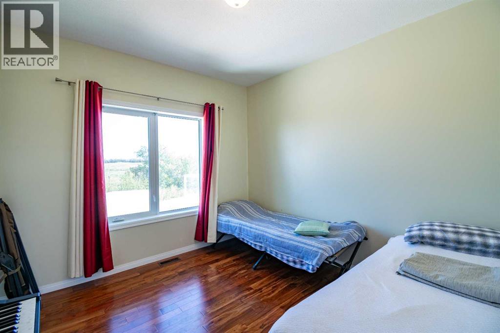 334094 Range Road 210 Property Photo 22