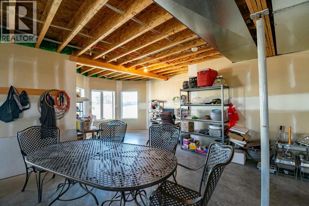 334094 Range Road 210 Property Photo 34