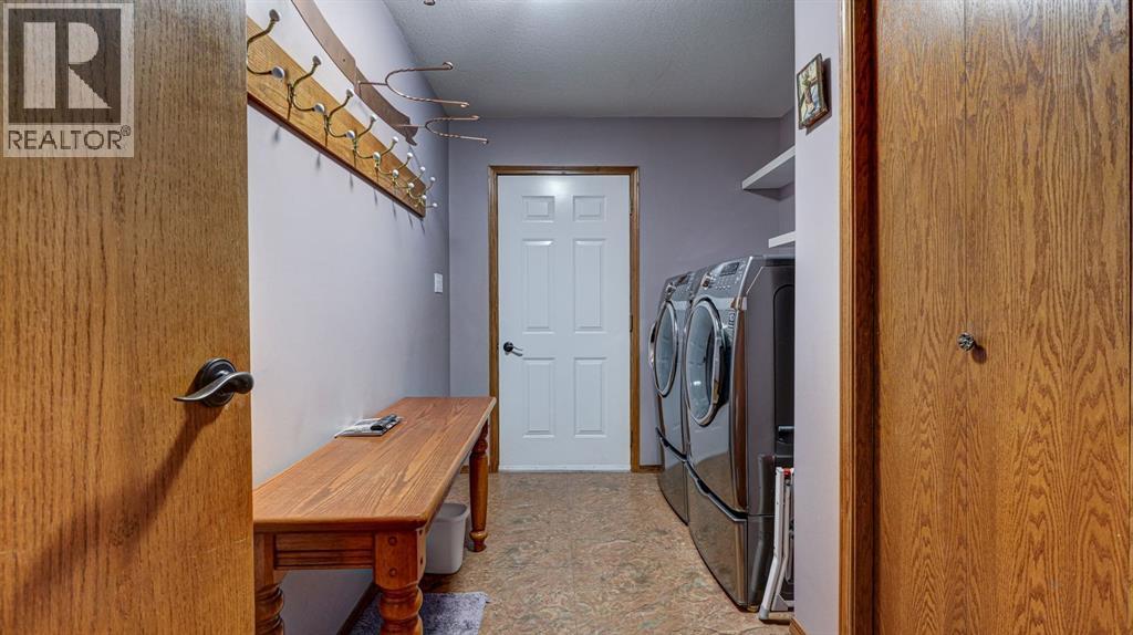 9b Westlynn Drive Property Photo 24
