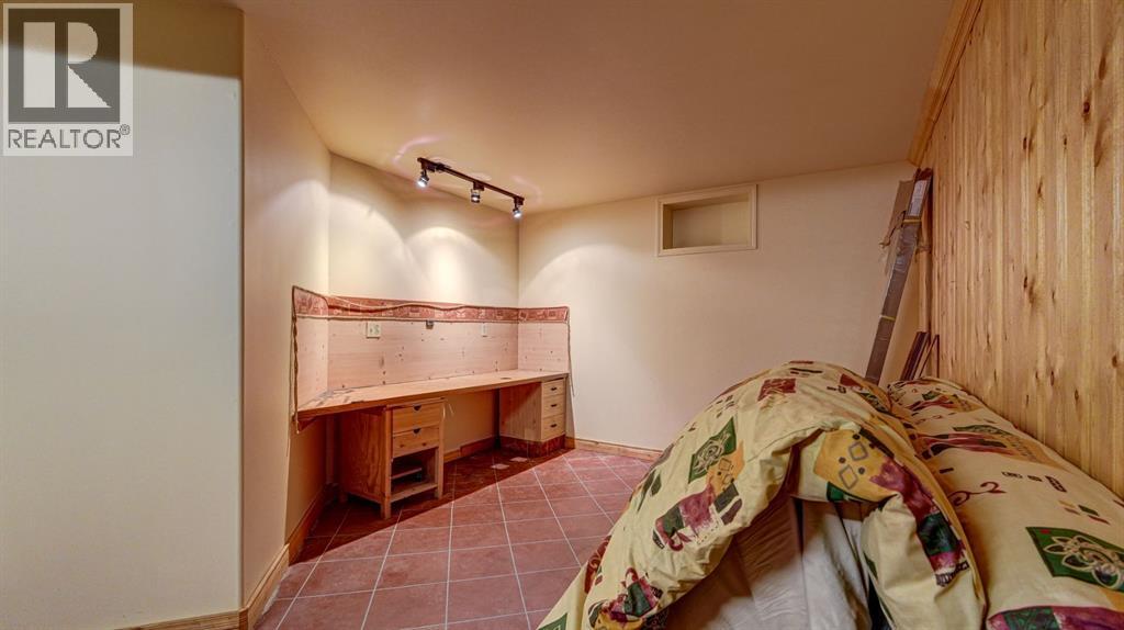 9b Westlynn Drive Property Photo 36