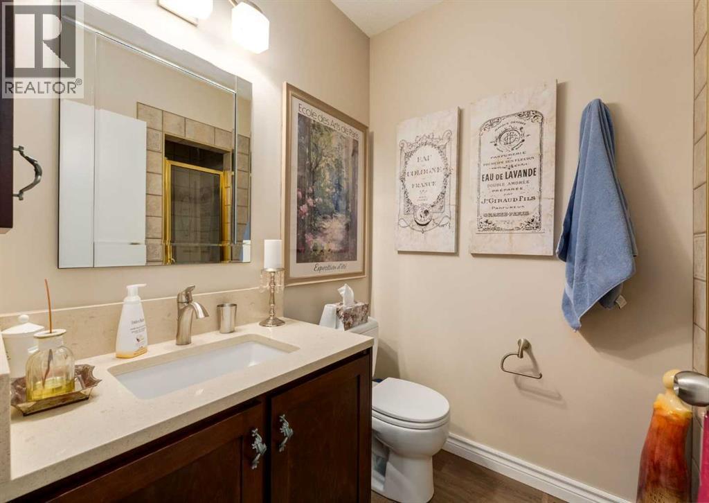 492 Silvergrove Gardens Nw Property Photo 15