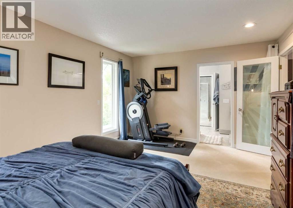 492 Silvergrove Gardens Nw Property Photo 21
