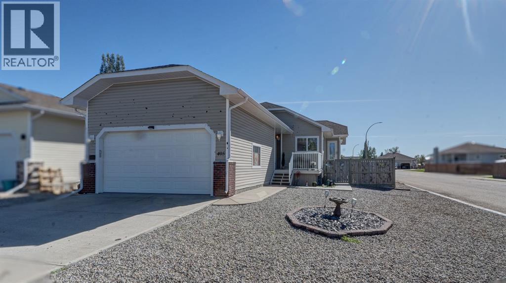 405 46 Avenue W Property Photo 2
