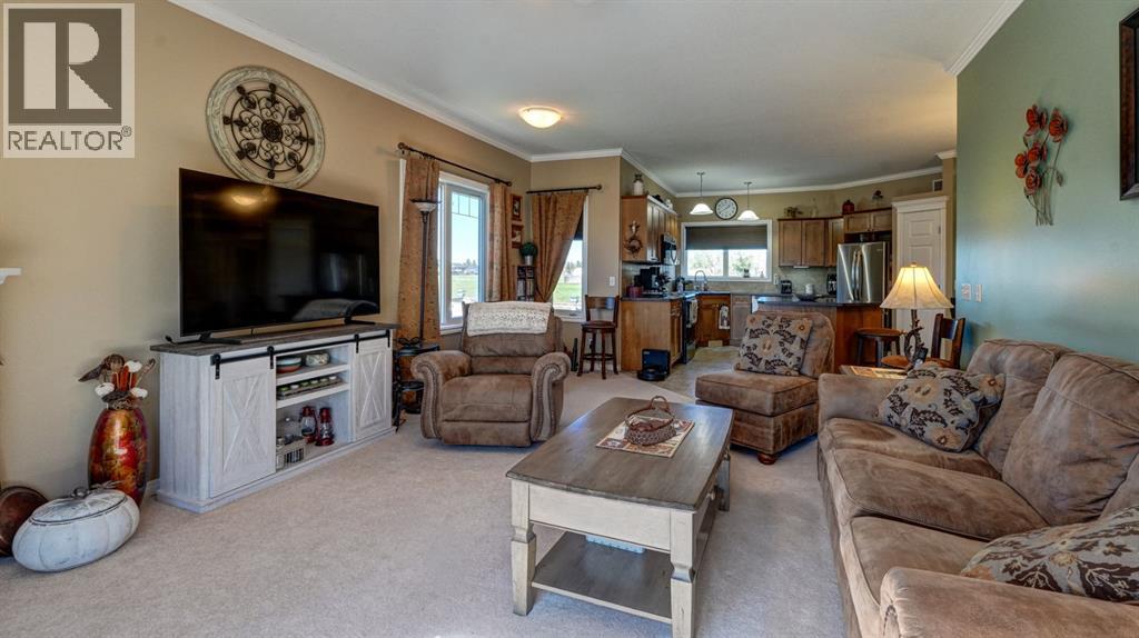 405 46 Avenue W Property Photo 9