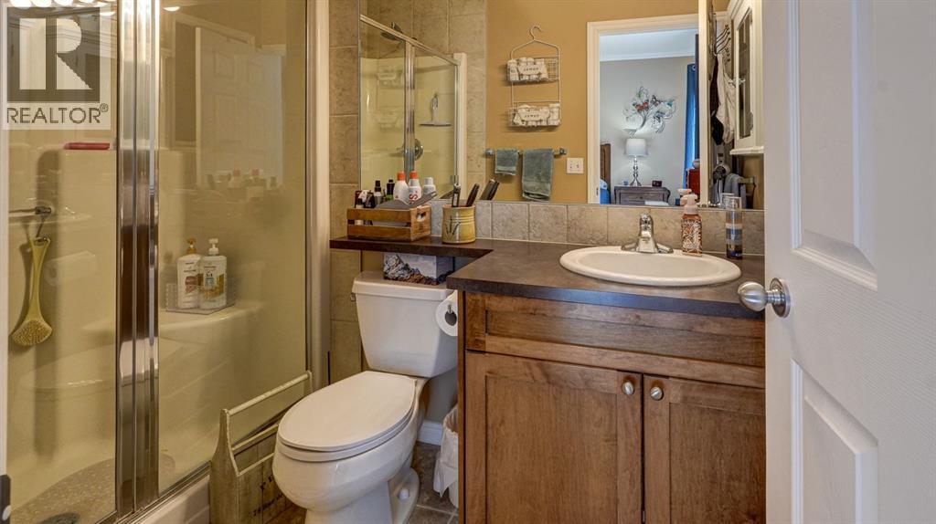 405 46 Avenue W Property Photo 21