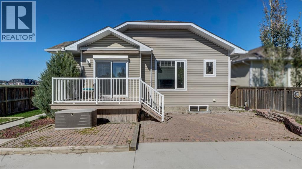 405 46 Avenue W Property Photo 40
