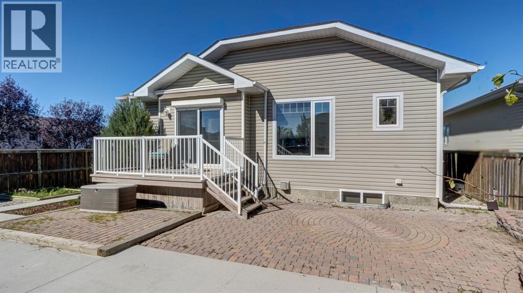 405 46 Avenue W Property Photo 41