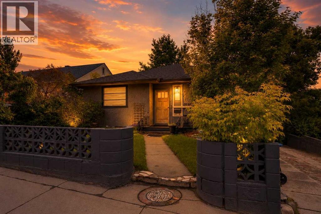2128 17 Avenue Sw Property Photo 3